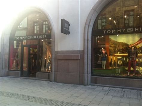 tommy hilfiger biblioteksgatan